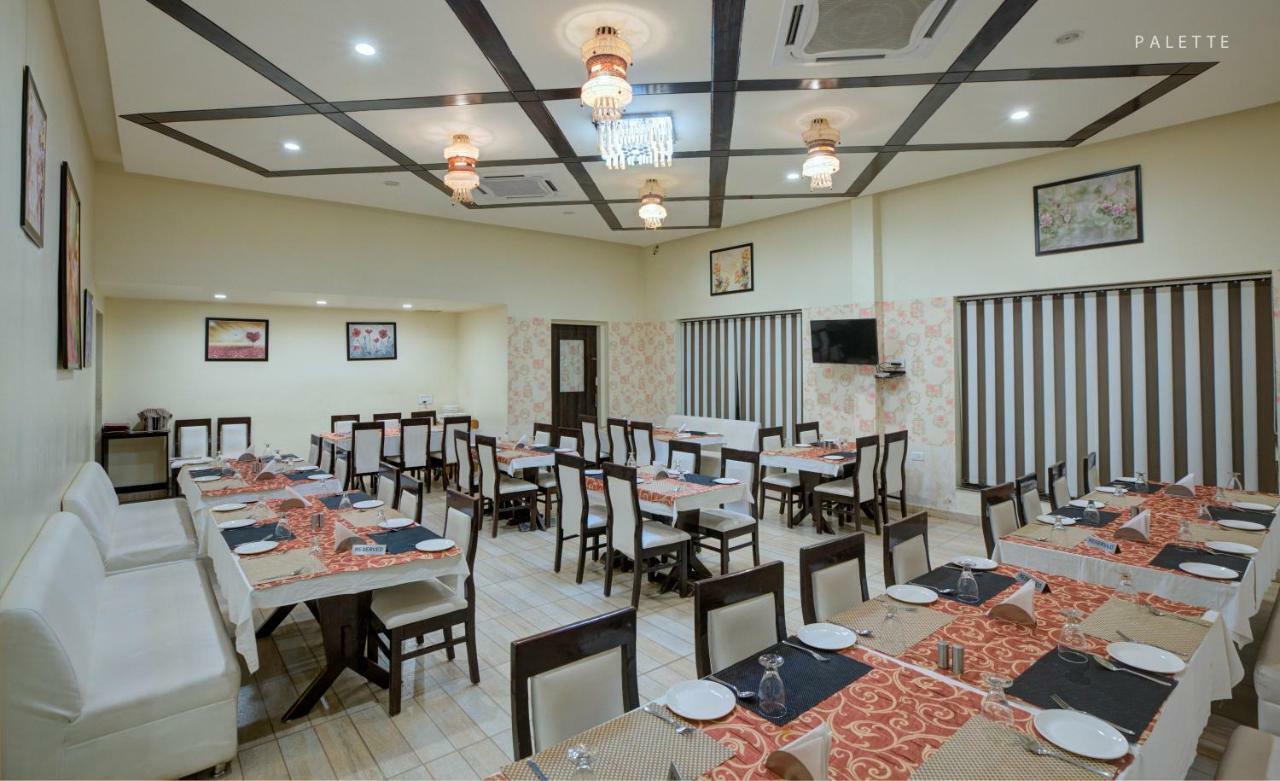 HOTEL AMRIT MANTHAN | ⋆⋆⋆ | CHITTORGARH, INDIA | SEASON DEALS FROM $68